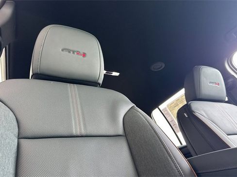 New 2026 GMC Acadia AT4 w/ Luxury Package image 20