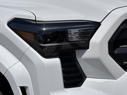 New 2026 Toyota Tacoma SR5 AWD/4WD image 30
