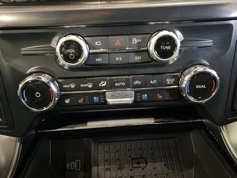New 2026 Ford F150 Lariat w/ Equipment Group 502A High AWD/4WD image 18