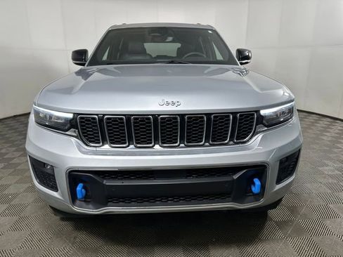 Used 2023 Jeep Grand Cherokee Overland AWD/4WD image 8