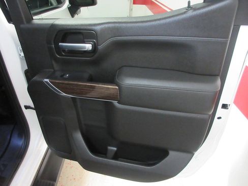 Used 2021 GMC Sierra 1500 Elevation w/ LPO, Elevation Black Package image 34
