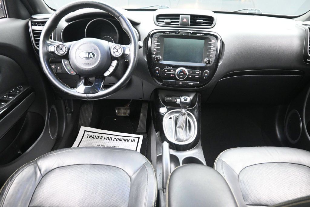 Used 2015 Kia Soul + w/ Primo Package FWD image 14