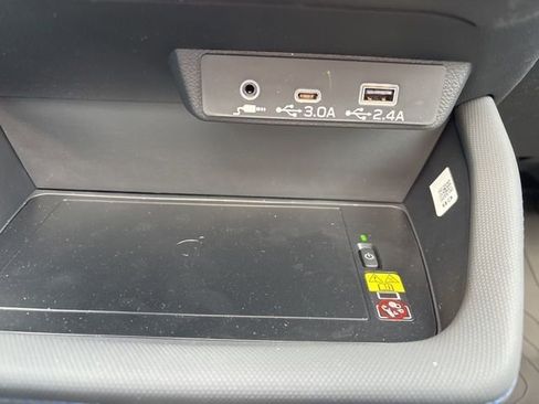 New 2026 Subaru Forester Premium image 24