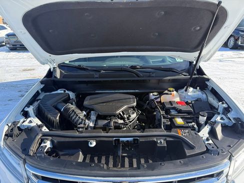 Used 2023 GMC Acadia SLT w/ Technology Package image 18