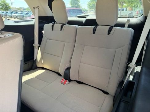 Certified 2021 Ford Explorer 2WD image 22