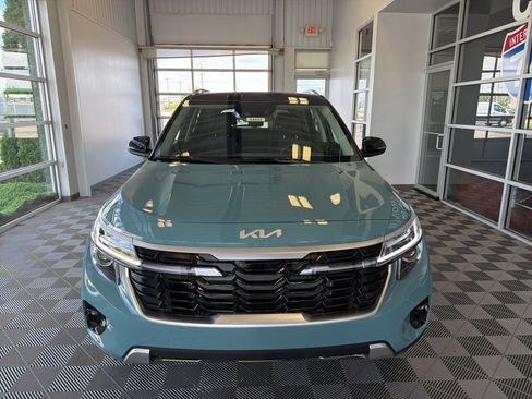 New 2026 Kia Seltos S AWD/4WD image 2