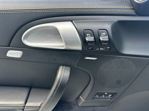 Used 2011 Porsche 911 Turbo S image 12