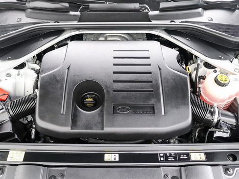 Used 2024 Land Rover Range Rover Sport SE AWD/4WD image 35