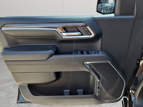 Used 2023 Chevrolet Silverado 1500 LT image 26