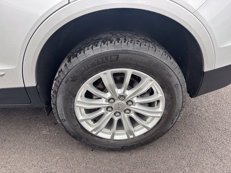 Used 2019 Cadillac XT5 AWD image 14