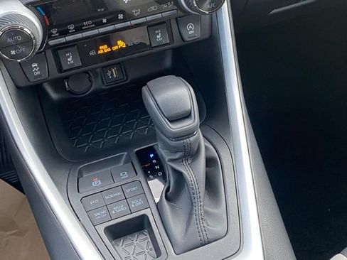 New 2025 Toyota RAV4 XLE image 19