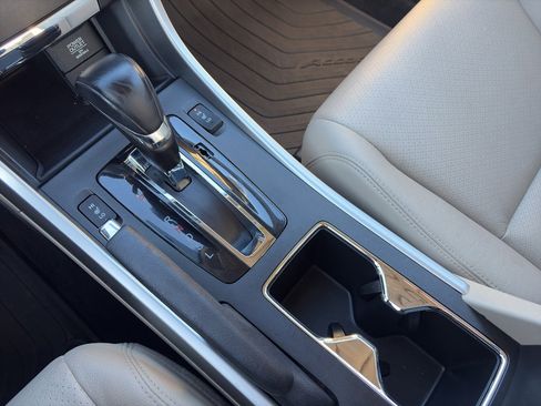 Used 2014 Honda Accord EX-L image 27