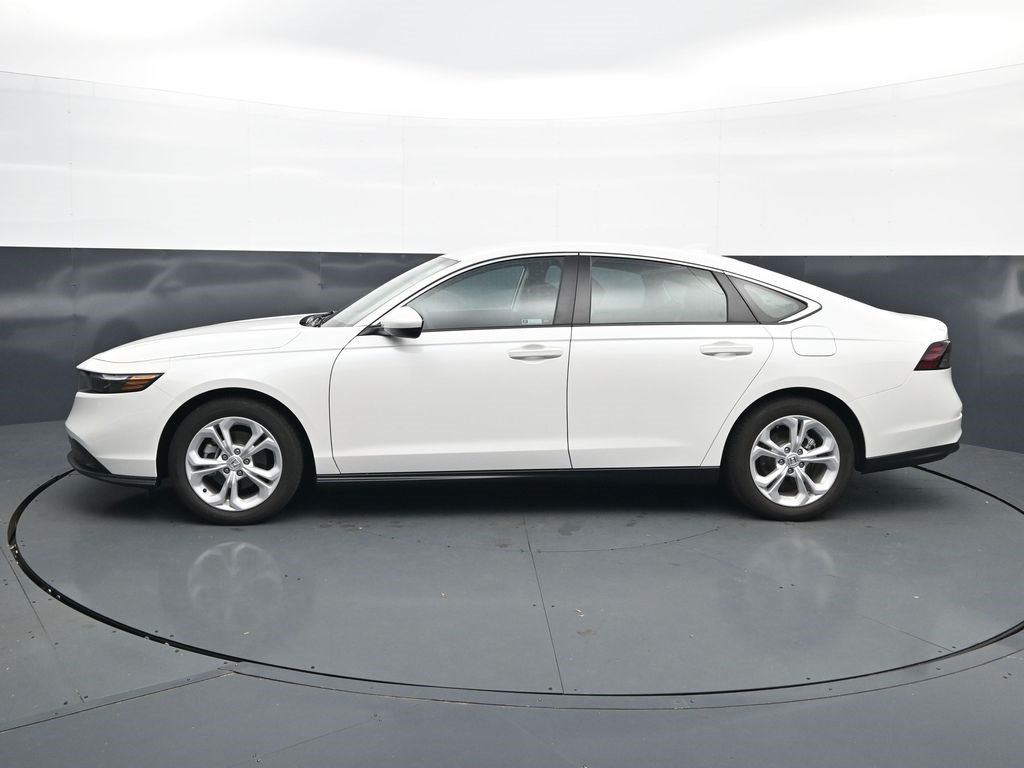 Used 2026 Honda Accord LX image 4
