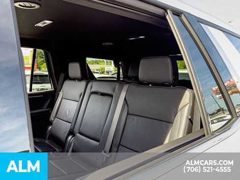 Used 2025 Chevrolet Tahoe LT AWD/4WD image 10