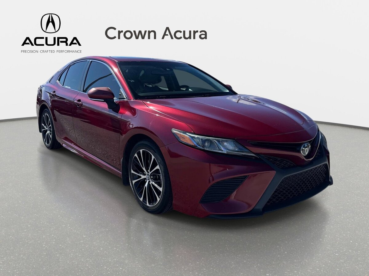 Used 2018 Toyota Camry SE w/ Moonroof Package FWD image 6