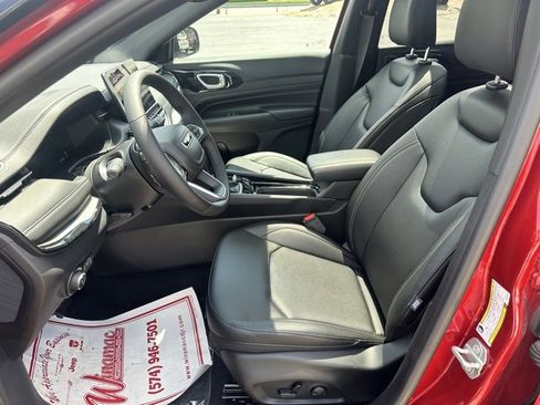 Used 2024 Jeep Compass Limited w/ High Altitude Package image 21