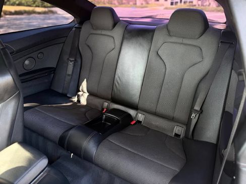 Used 2018 BMW M4 Coupe RWD image 21