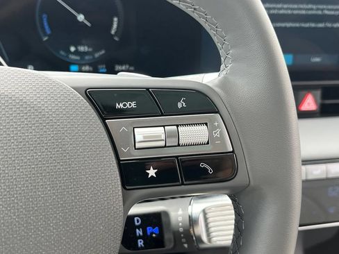Used 2025 Hyundai Ioniq 5 Limited AWD/4WD image 21