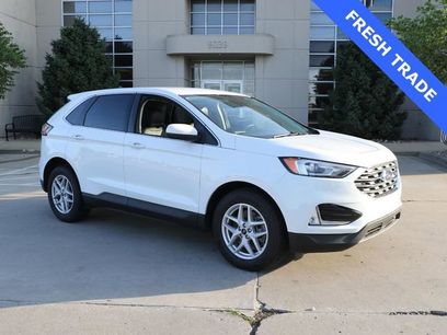 Used 2021 Ford Edge SEL w/ Convenience Package