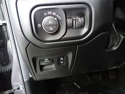 Used 2021 RAM 1500 Limited image 26