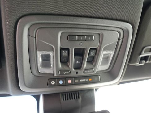 Used 2024 Chevrolet Silverado 2500 High Country w/ Z71 Off-Road Package image 37