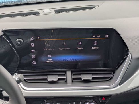 New 2026 Chevrolet Trax LT image 28