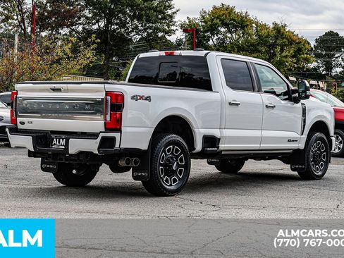 Used 2024 Ford F250 Platinum image 6