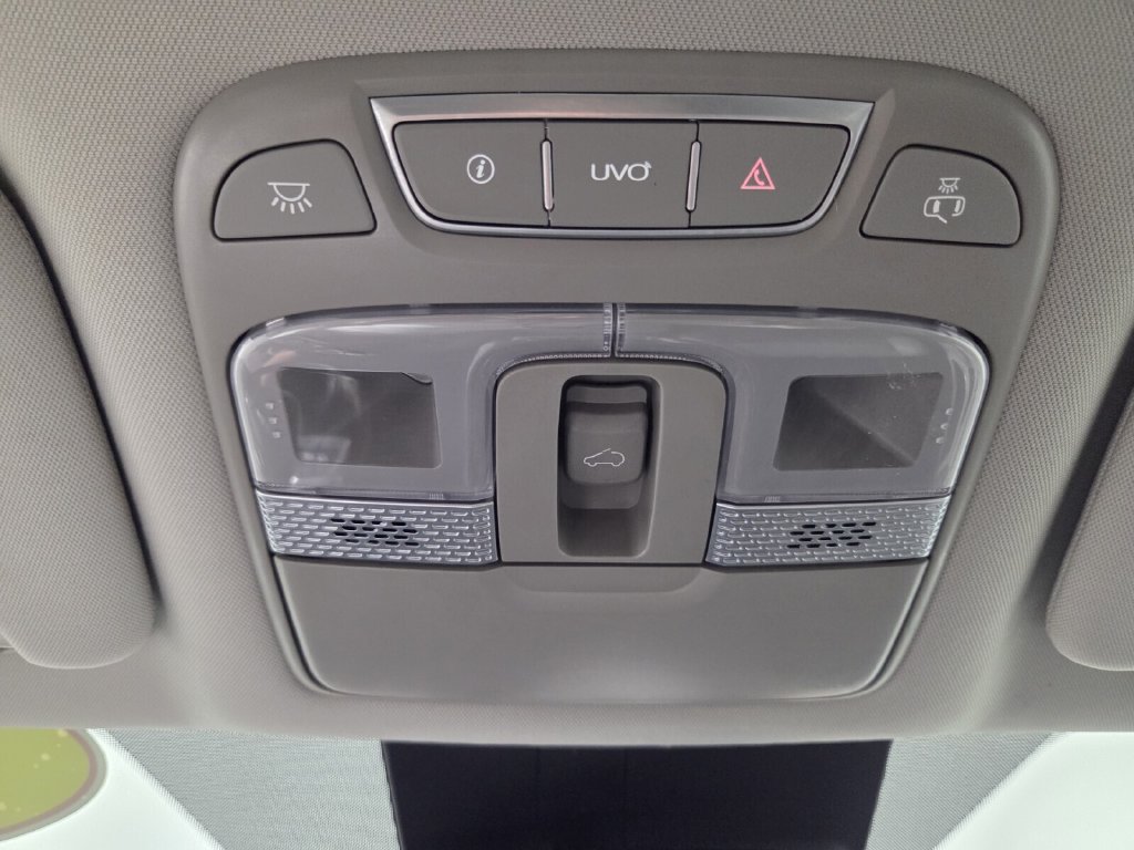 Used 2022 Kia Telluride EX w/ EX Premium Package FWD image 13