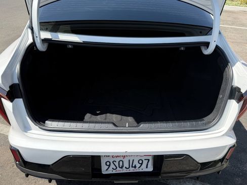Used 2025 Kia K4 GT-Line FWD image 9