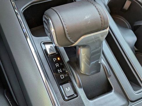 New 2025 Ford F150 Lariat w/ Equipment Group 502A High image 11