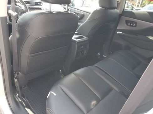Certified 2024 Nissan Murano SV FWD image 30