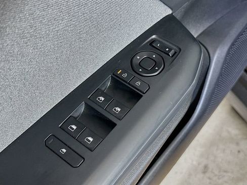 Used 2025 Kia K4 EX FWD image 7