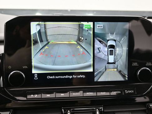 Used 2022 Nissan Pathfinder Platinum w/ Cargo Package image 23