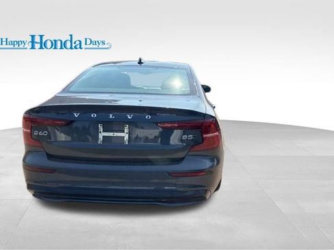 Used 2024 Volvo S60 B5 Plus image 19