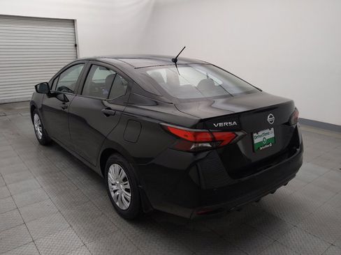 Used 2021 Nissan Versa S image 5