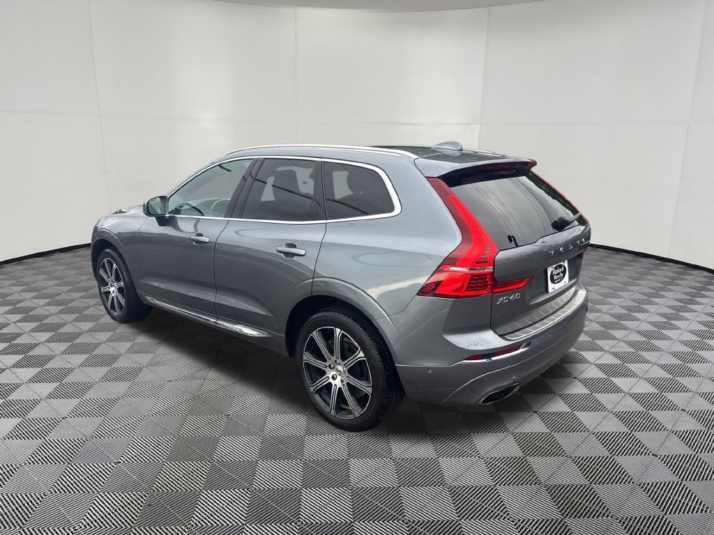 Used 2018 Volvo XC60 T6 Inscription w/ Convenience Package AWD/4WD image 4