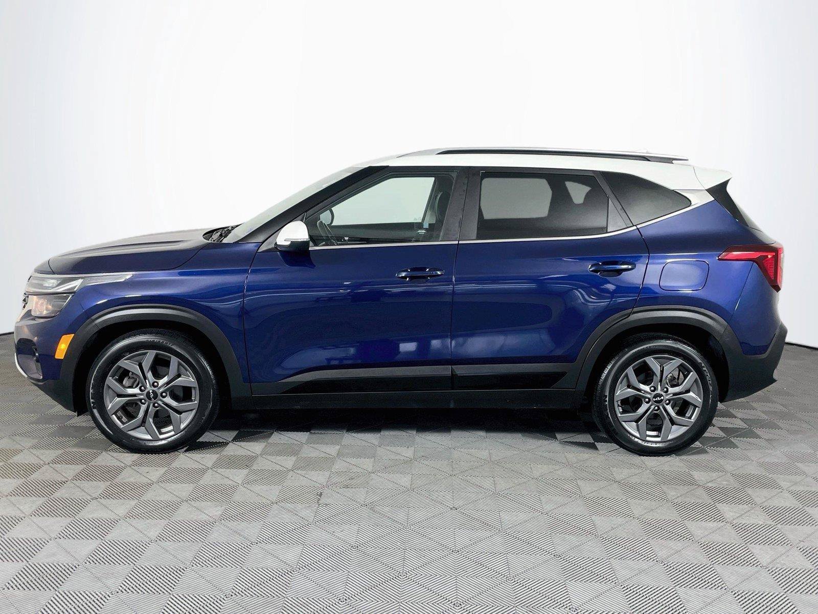 Used 2024 Kia Seltos S FWD image 4