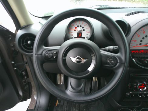 Used 2013 MINI Cooper Countryman S image 19