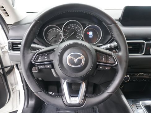 Used 2018 MAZDA CX-5 Touring w/ Preferred Equipment Package FWD image 17