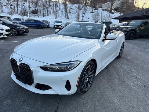 Used 2024 BMW 430i xDrive Convertible image 2