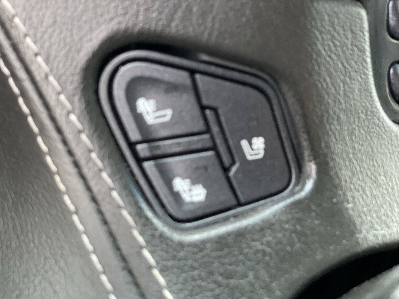 Used 2017 Chevrolet Tahoe Premier AWD/4WD image 35