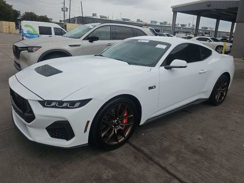 Used 2024 Ford Mustang GT Premium RWD image 1