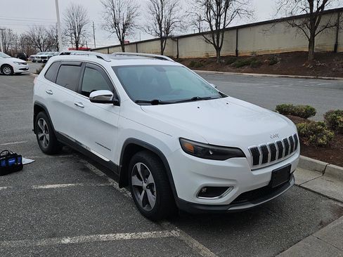 Used 2019 Jeep Cherokee Limited w/ Luxury Group image 1