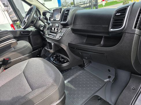 Used 2023 RAM ProMaster 3500 w/ Convenience Group image 21