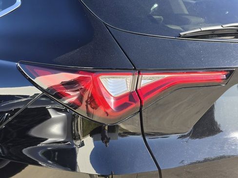 Used 2024 Acura MDX FWD image 12