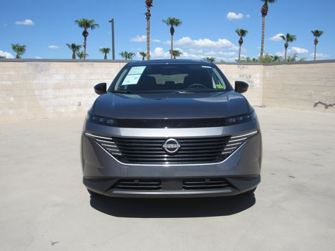 Used 2025 Nissan Murano SL AWD/4WD image 3
