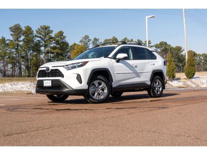 Used 2025 Toyota RAV4 XLE