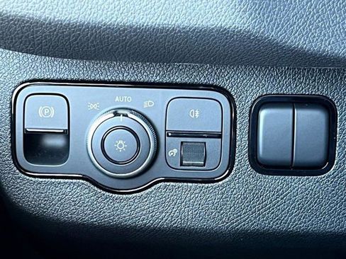 New 2024 Mercedes-Benz Sprinter 144 Cargo image 17