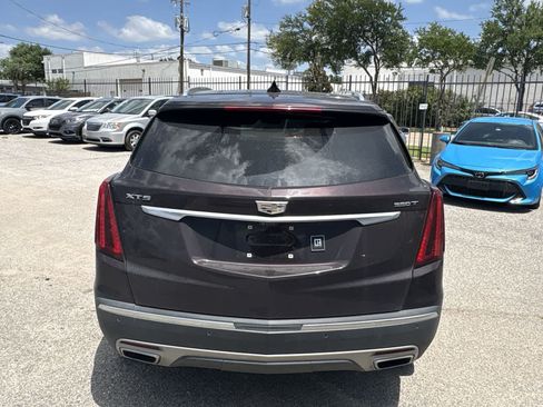Used 2021 Cadillac XT5 Premium Luxury FWD image 5