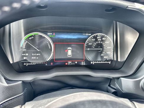 Used 2025 Subaru Forester Limited image 27